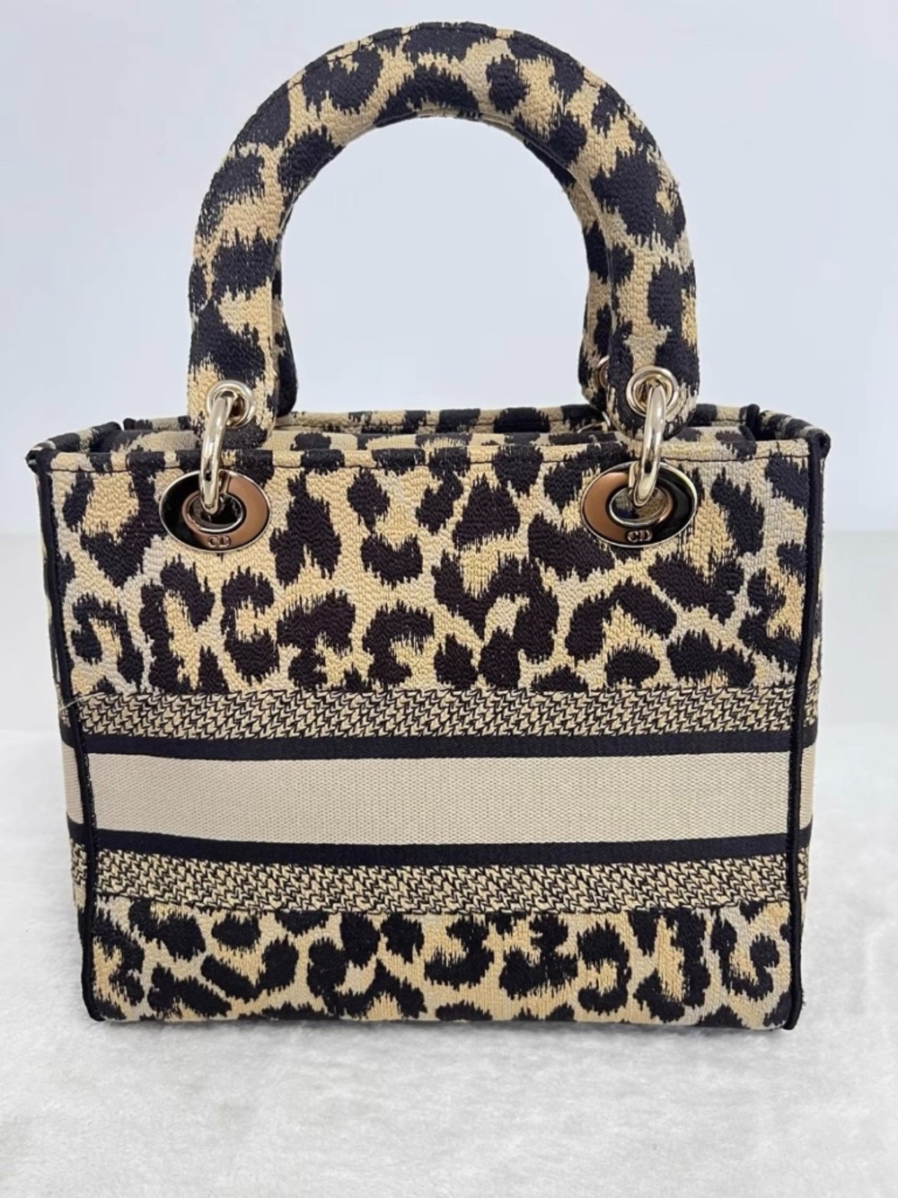 Dior Lady Dior Leopard Embroidery Medium Gold Hardware Top Handle Bag - Picture 2 of 9